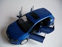 1:18 Paudi Models Volkswagen New Polo 2011 Azul. Subida por Ricardo